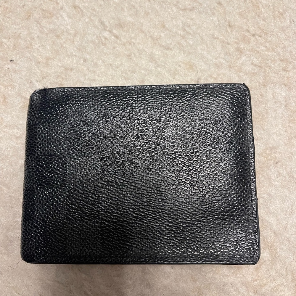 Louis Vuitton men’s wallet